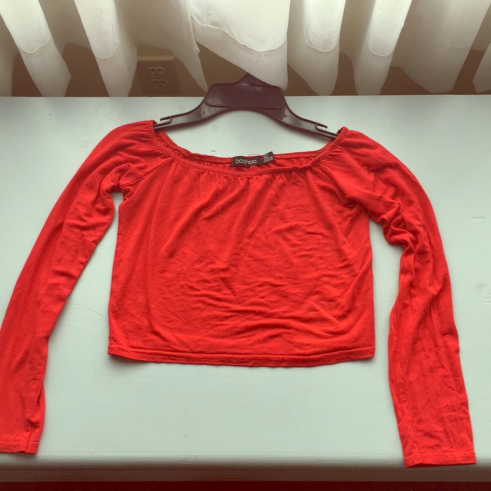 Boohoo Red long sleeve crop top